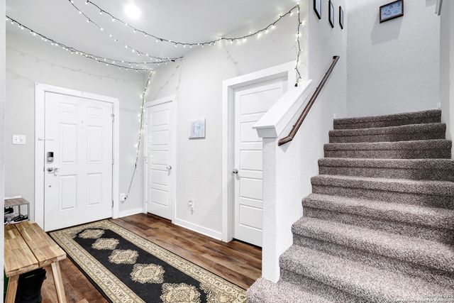 6803 EMERALD VLY, San Antonio, TX 78242