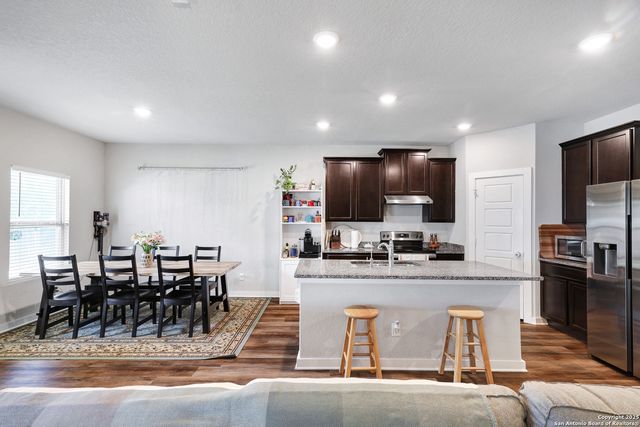 6803 EMERALD VLY, San Antonio, TX 78242