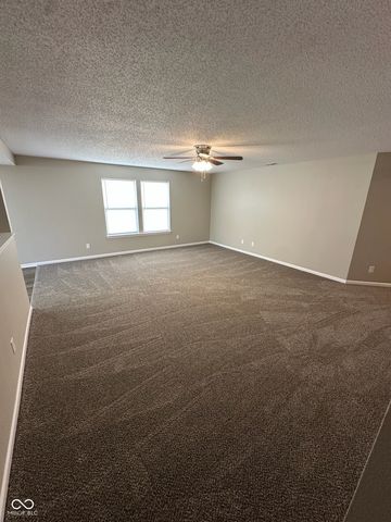 2200 Shadowbrook Drive, Plainfield, IN 46168