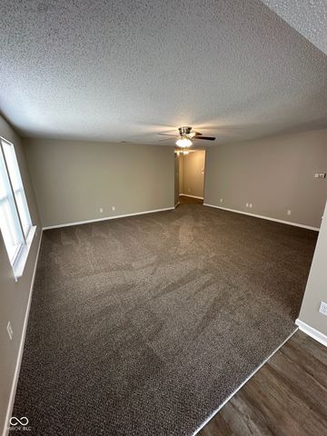 2200 Shadowbrook Drive, Plainfield, IN 46168
