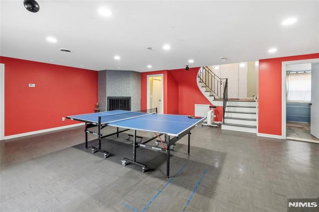 682 Floyd Street, Englewood Cliffs, NJ 07632