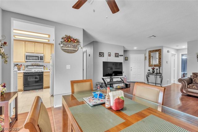 1401 Linnbaker Lane 202, Las Vegas, NV 89110