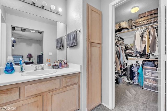 1401 Linnbaker Lane 202, Las Vegas, NV 89110