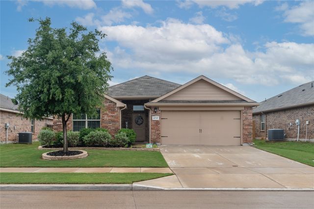 2717 Swift Creek Drive, Fort Worth, TX 76123
