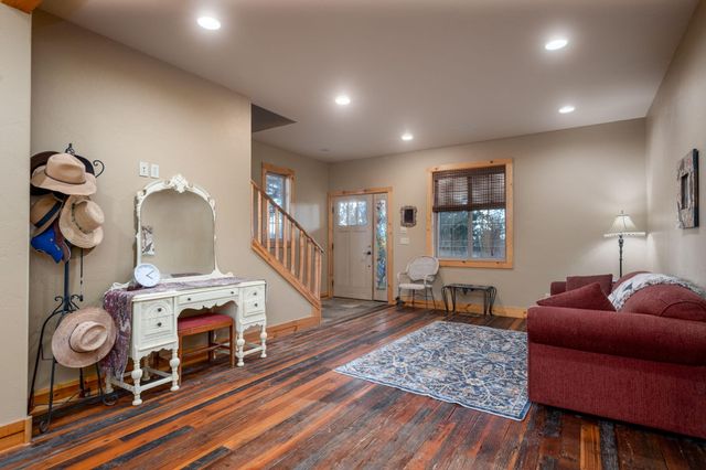 7672 SW Robin Drive, Terrebonne, OR 97760