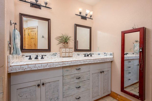 7672 SW Robin Drive, Terrebonne, OR 97760