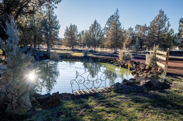 7672 SW Robin Drive, Terrebonne, OR 97760