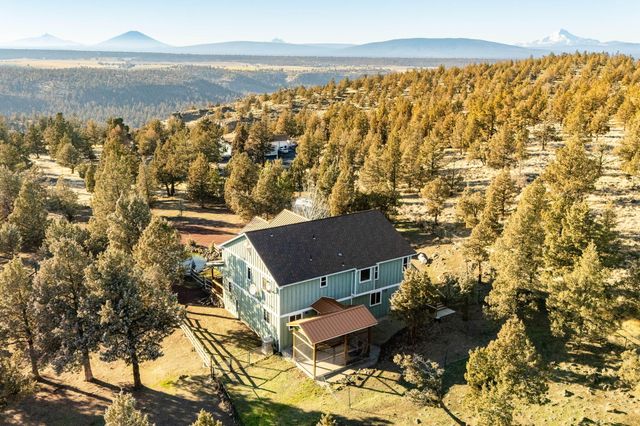 7672 SW Robin Drive, Terrebonne, OR 97760