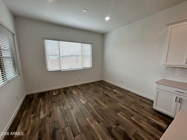 9321 W SELLS Drive, Phoenix, AZ 85037