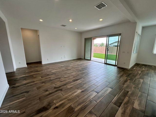 9321 W SELLS Drive, Phoenix, AZ 85037