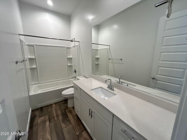 9321 W SELLS Drive, Phoenix, AZ 85037