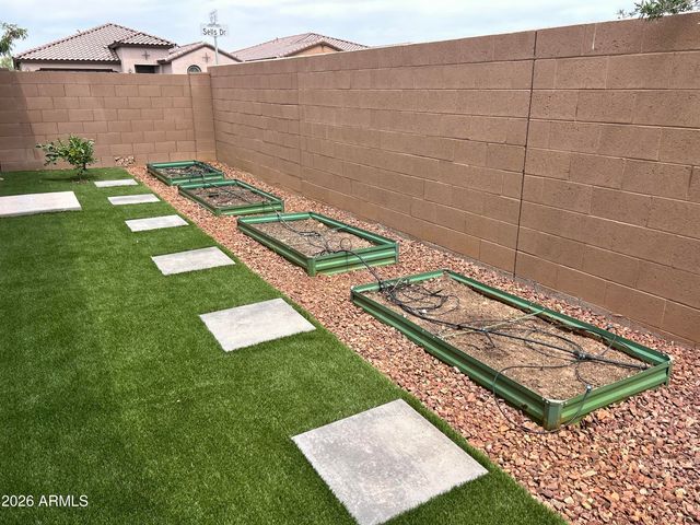 9321 W SELLS Drive, Phoenix, AZ 85037