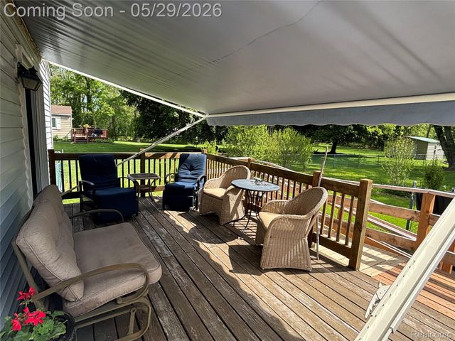 1147 Jay Street, Waterford Charter Township, MI 48327