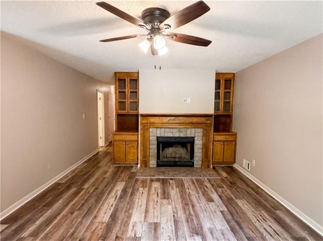 280 Pleasant Valley Road, Mcdonough, GA 30253