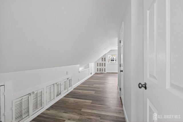 12 N Pennington Road N, New Brunswick, NJ 08901