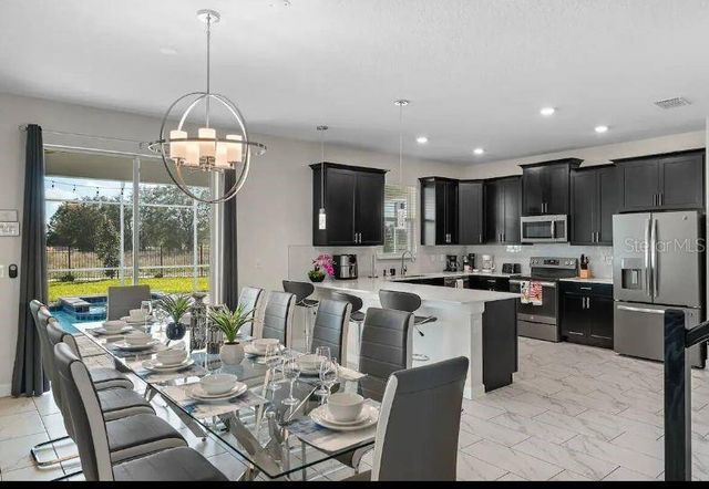 913 OCEAN COURSE AVENUE, Davenport, FL 33896