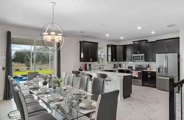 913 OCEAN COURSE AVENUE, Davenport, FL 33896