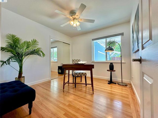 359 Michell, Livermore, CA 94551