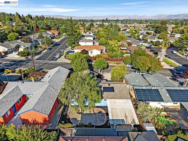 359 Michell, Livermore, CA 94551