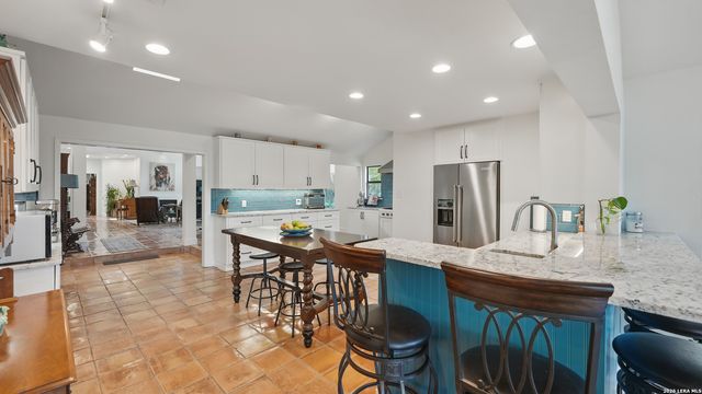 1817 Kuehler, New Braunfels, TX 78130