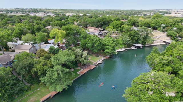 1817 Kuehler, New Braunfels, TX 78130