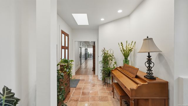 1817 Kuehler, New Braunfels, TX 78130