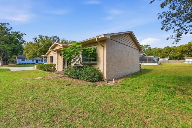 109 N BLOXAM AVENUE, Minneola, FL 34715