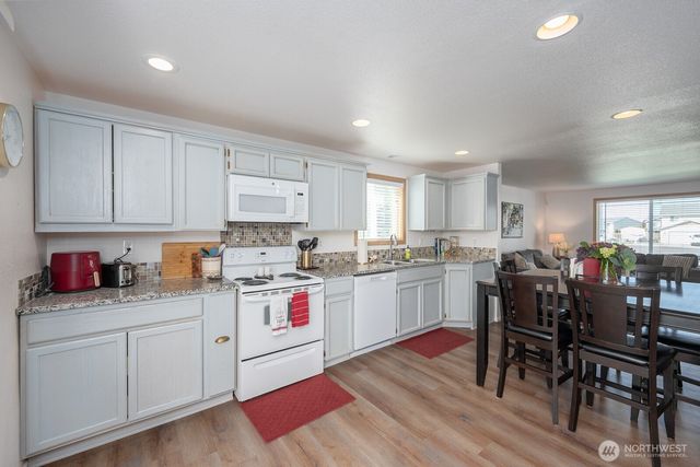 2117 S Dilley Avenue, Moses Lake, WA 98837