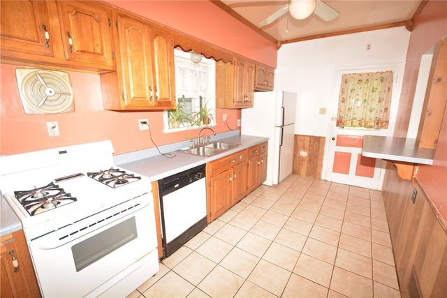 1139 North Ave, Millvale, PA 15209