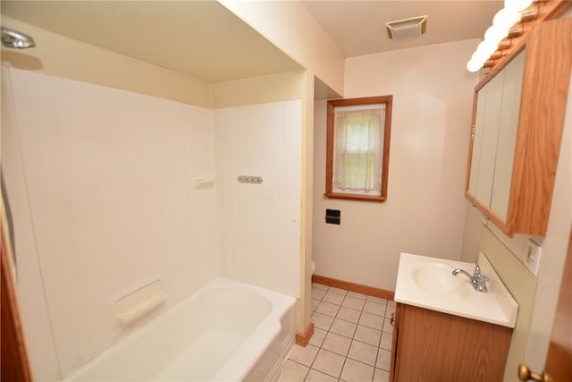 1139 North Ave, Millvale, PA 15209