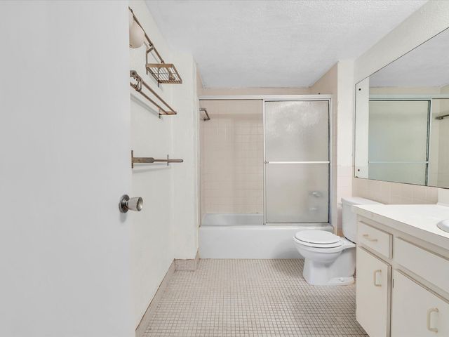 9101 W Sample Road 204, Coral Springs, FL 33065