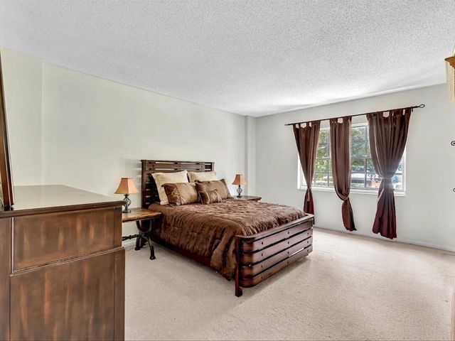 9101 W Sample Road 204, Coral Springs, FL 33065