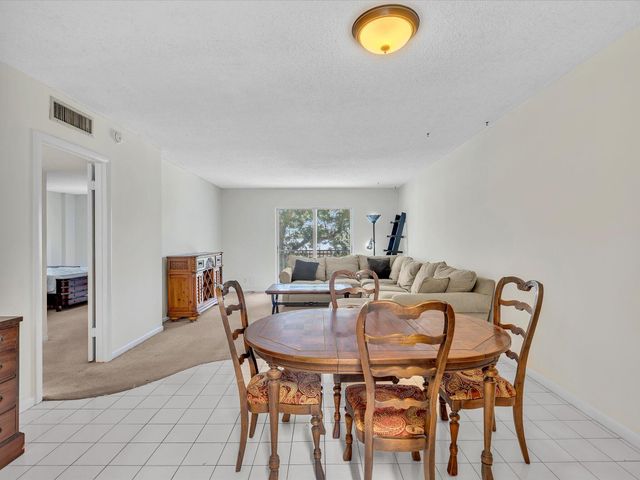 9101 W Sample Road 204, Coral Springs, FL 33065