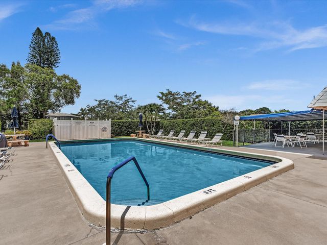9101 W Sample Road 204, Coral Springs, FL 33065