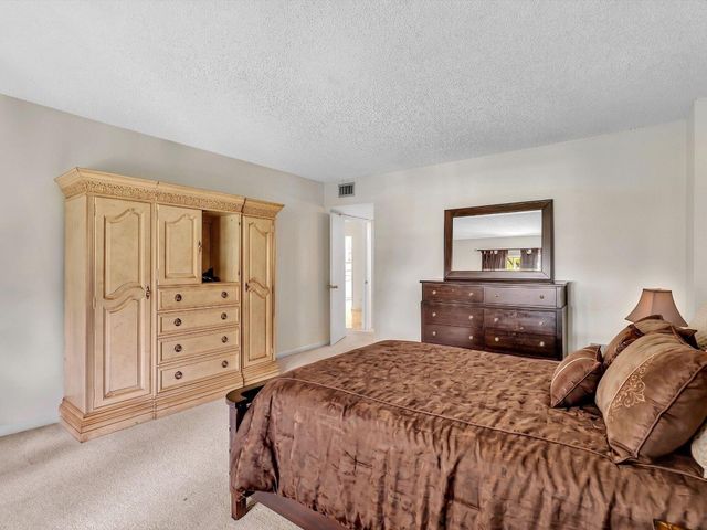 9101 W Sample Road 204, Coral Springs, FL 33065
