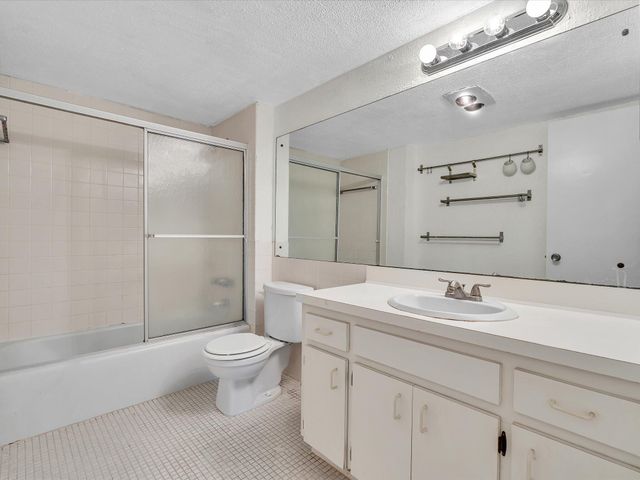 9101 W Sample Road 204, Coral Springs, FL 33065