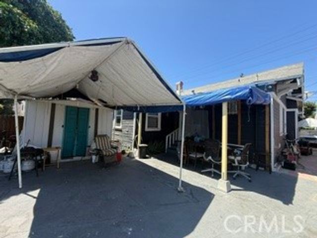 336 W 45th Street, Los Angeles, CA 90037
