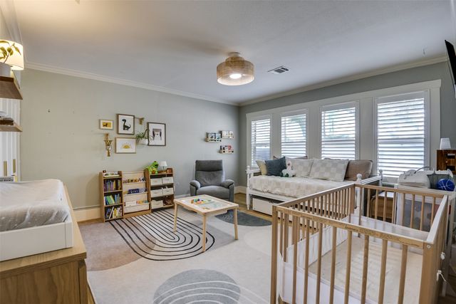 1823 Tremont Avenue, Fort Worth, TX 76107