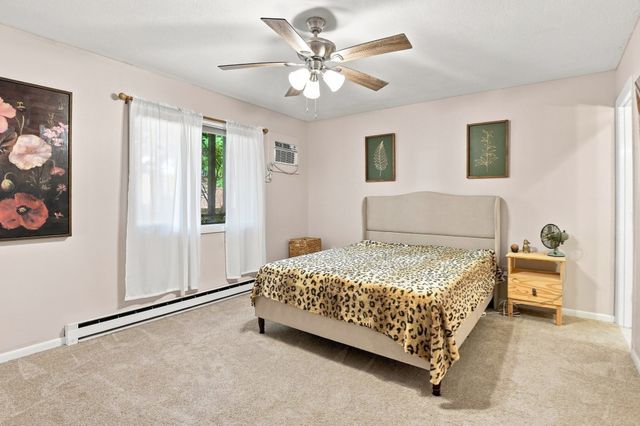 19 Eaglehead Terrace 4, Shrewsbury, MA 01545