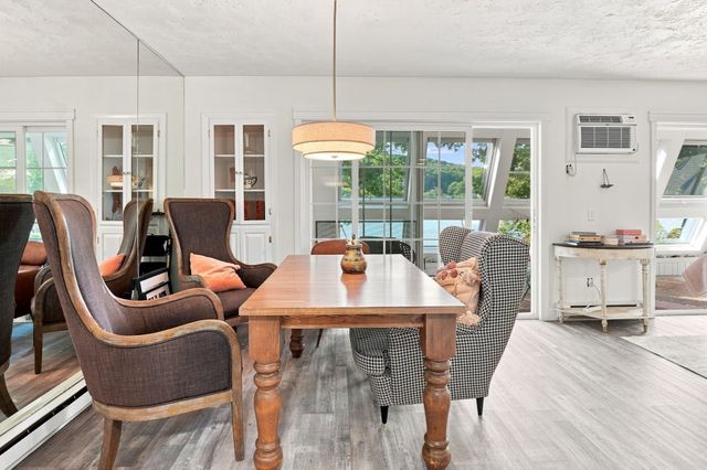19 Eaglehead Terrace 4, Shrewsbury, MA 01545