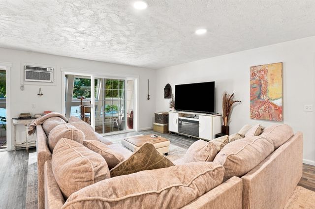 19 Eaglehead Terrace 4, Shrewsbury, MA 01545