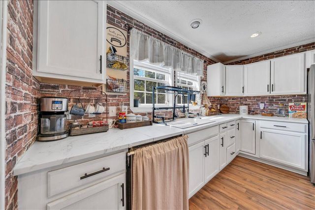 833 Gravel Hill RD, Troutville, VA 24175