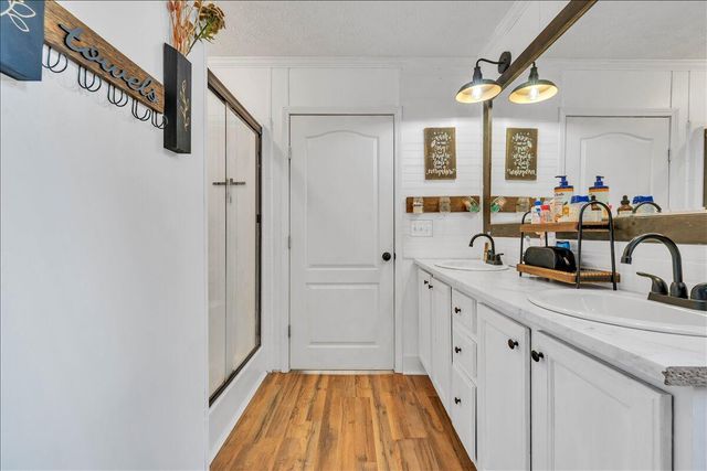 833 Gravel Hill RD, Troutville, VA 24175