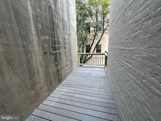 311 GASKILL ST, Philadelphia, PA 19147