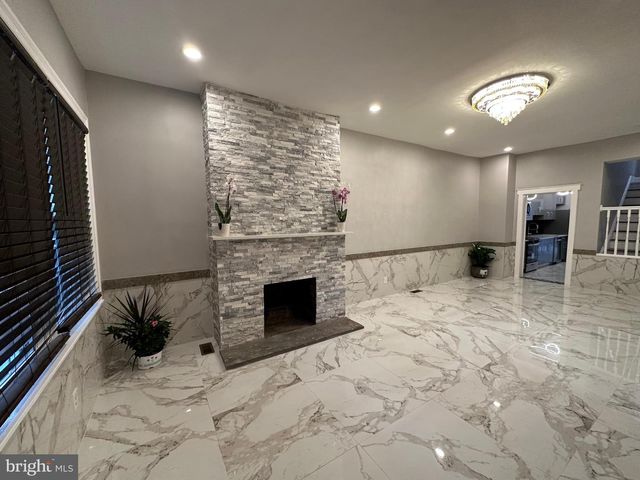 311 GASKILL ST, Philadelphia, PA 19147