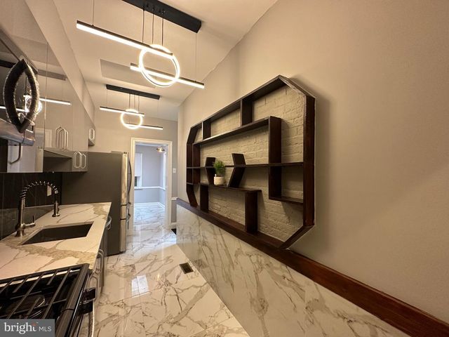 311 GASKILL ST, Philadelphia, PA 19147