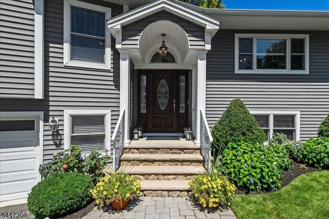 18 Dean Ave, Butler Boro, NJ 07405