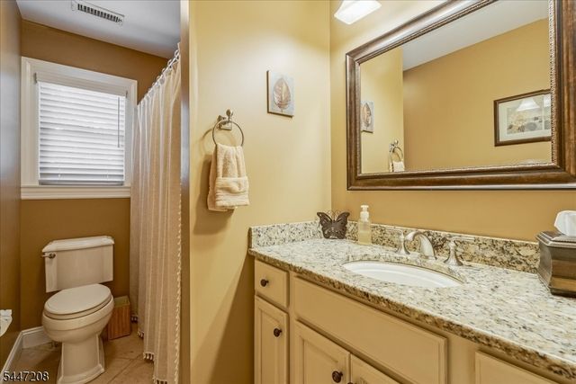 18 Dean Ave, Butler Boro, NJ 07405