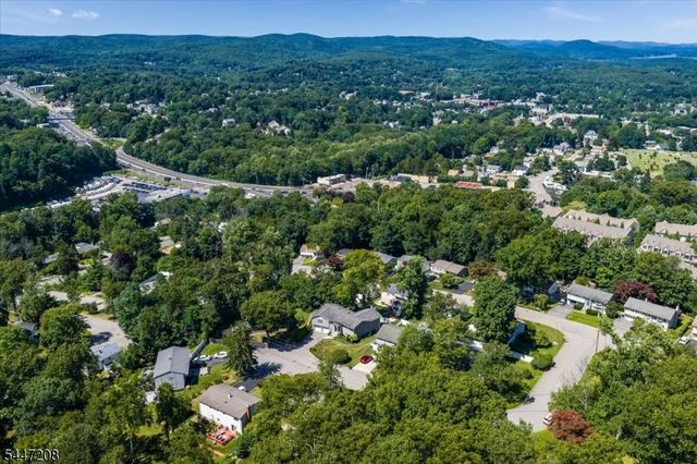 18 Dean Ave, Butler Boro, NJ 07405