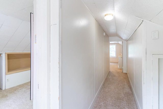 1037 S ROOSEVELT STREET, Green Bay, WI 54301
